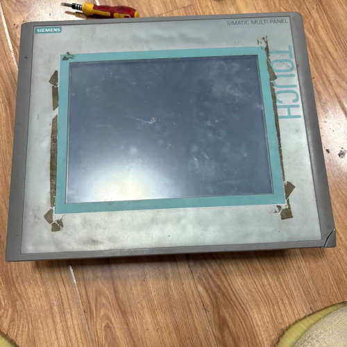 6AV6 643-001-1AX1西门子触摸屏，