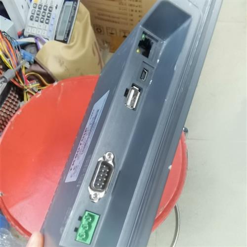 库存全新WEINVIEW威伦触摸屏需询价