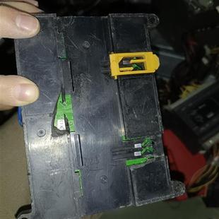 成色一般 库存全新CP1L PLC 如图所示需询价 M30DT1