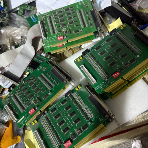 ISO-P64 Rev 1.0有6片 ISO-P64 VER