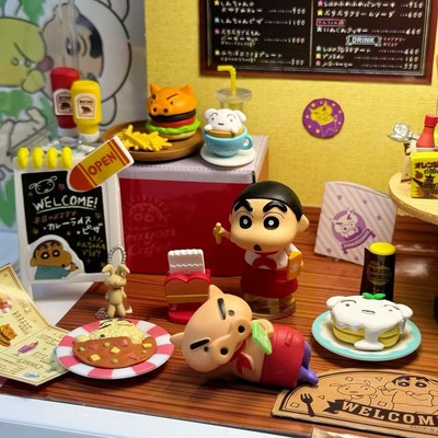 正版蜡笔小新手办摆件咖啡馆餐厅