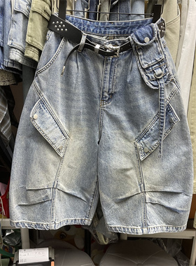 蓝色工装大口袋牛仔中裤女2026夏季新款设计感小众宽松百搭阔腿裤
