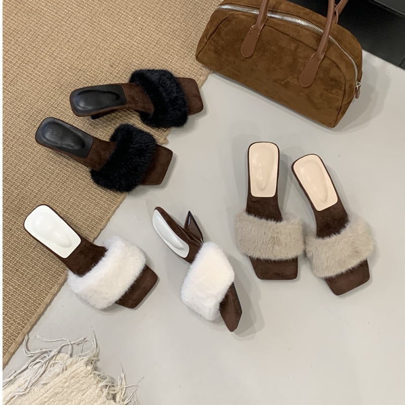 2025年夏季高跟鞋女潮坡跟方头露趾一字毛毛凉拖鞋 35-40码