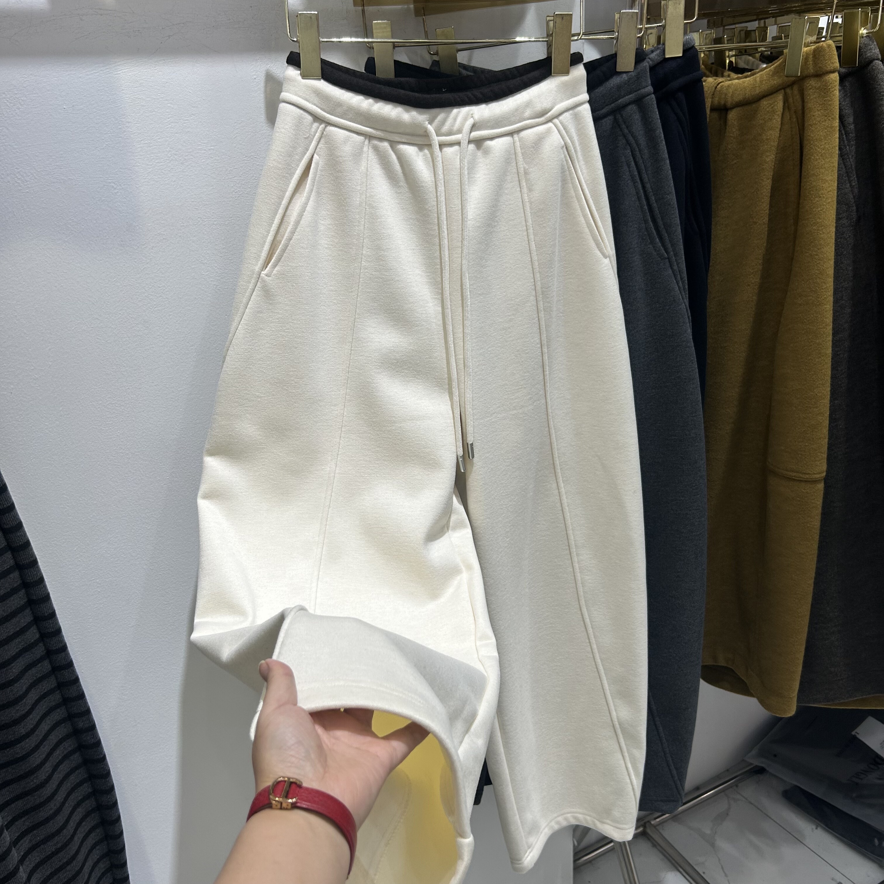 韩系高腰弯刀休闲裤女2025冬季宽松显瘦百搭抽绳卫裤加绒阔腿长裤