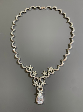 Vintage西洋古董回流淑女百搭水晶镶嵌月牙花朵元素短款礼服项链