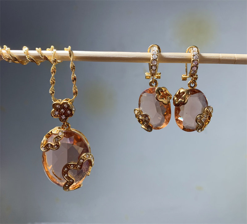 Vintage中古欧洲回流TC打标镀真金大颗粒粉水晶镶嵌耳环项链套装