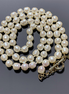 JoanRivers打标异形琉璃珠项链