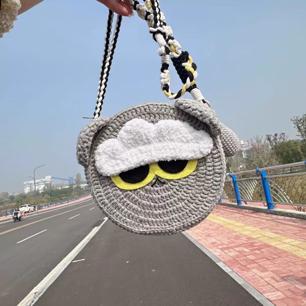 手工毛线钩织GD周边zoa玩偶斜挎手机包可爱权志龙小猫化妆零钱包