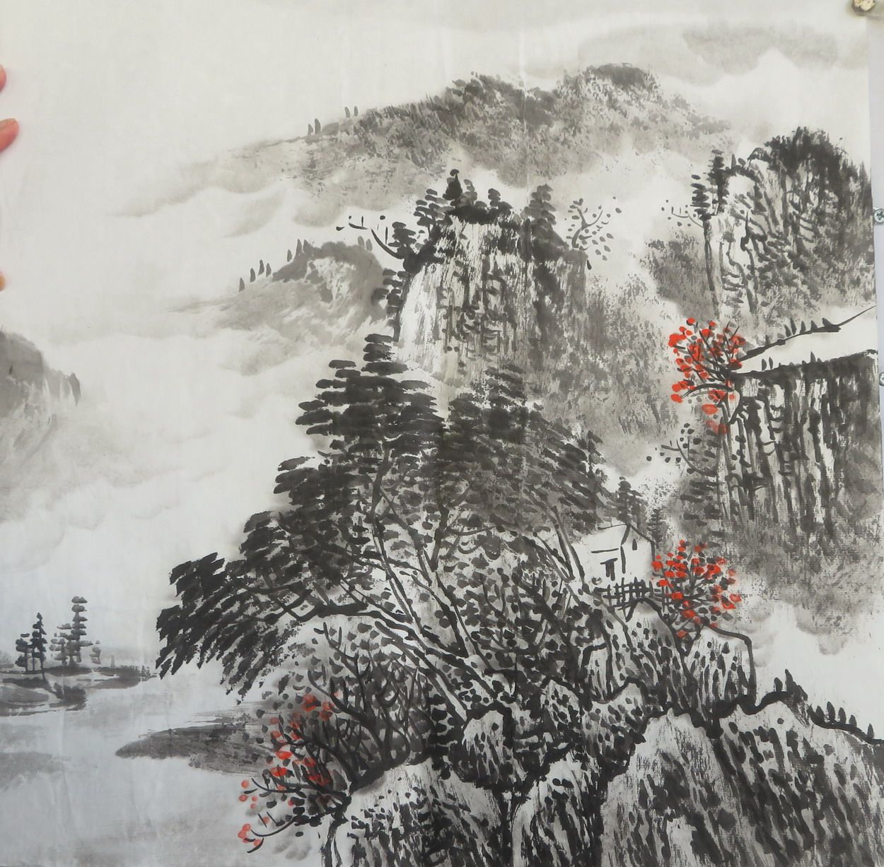 【墨香村】特价装饰国画纯手绘水墨挂画三尺斗方山水画ml11128047