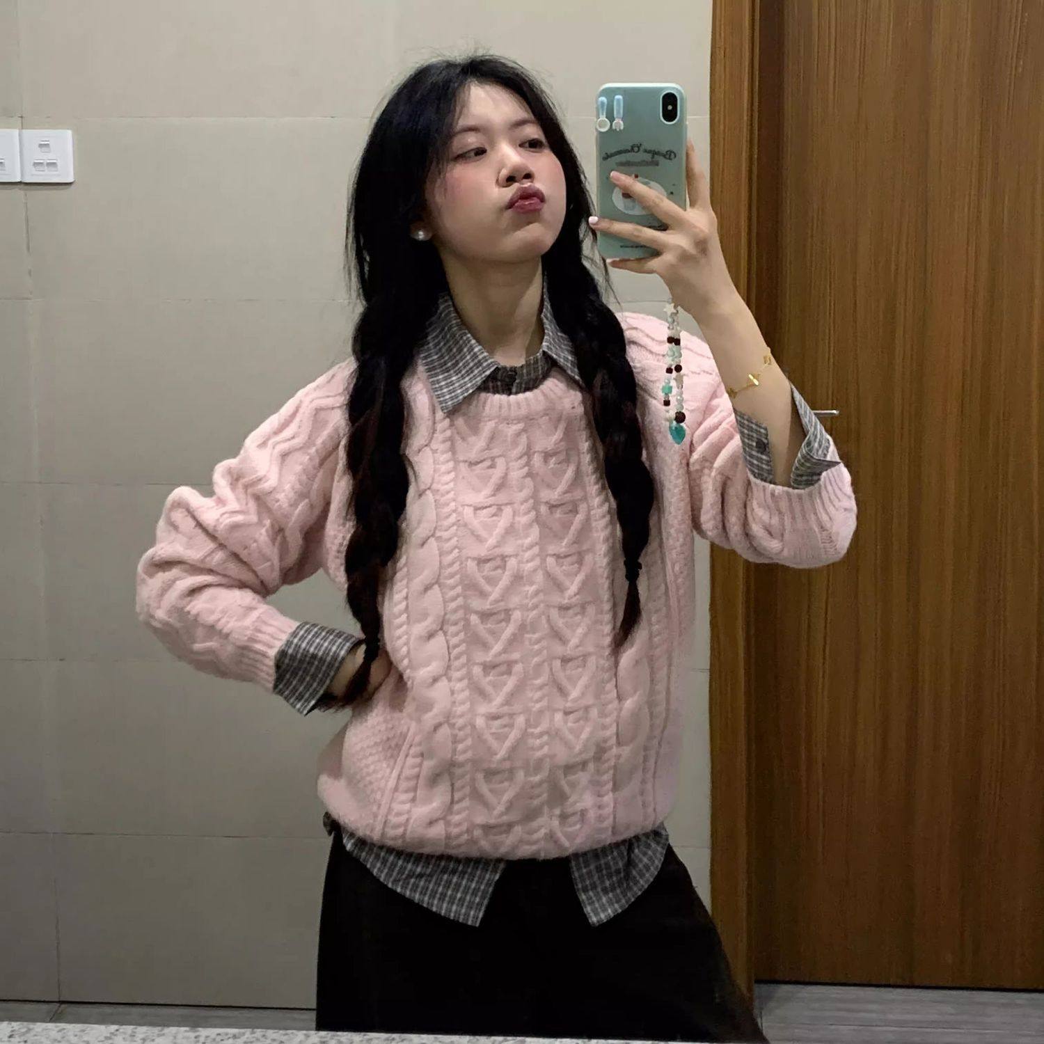 慵懒学院风穿搭粉色宽松圆领毛衣秋冬韩版叠穿长袖格纹衬衫两件套,女装/女士精品,时尚套装,淘宝优惠券,粉丝福利购,淘宝优惠卷