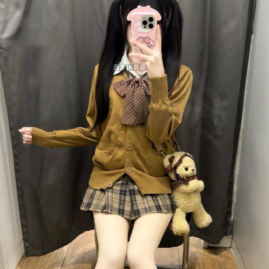 JK制服棕格裙秋冬校供开衫套装