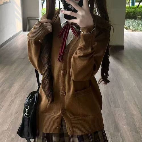 制服学院风棕色针织衫小棕格裙