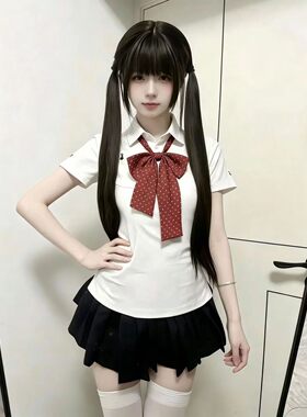 JK学院风樱花刺绣百褶裙套装