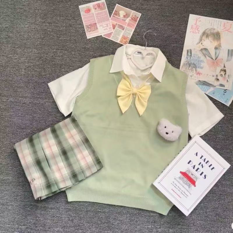 秋冬日系JK制服针织衫无袖背心甜美叠穿百搭上衣白色衬衣格裙套装