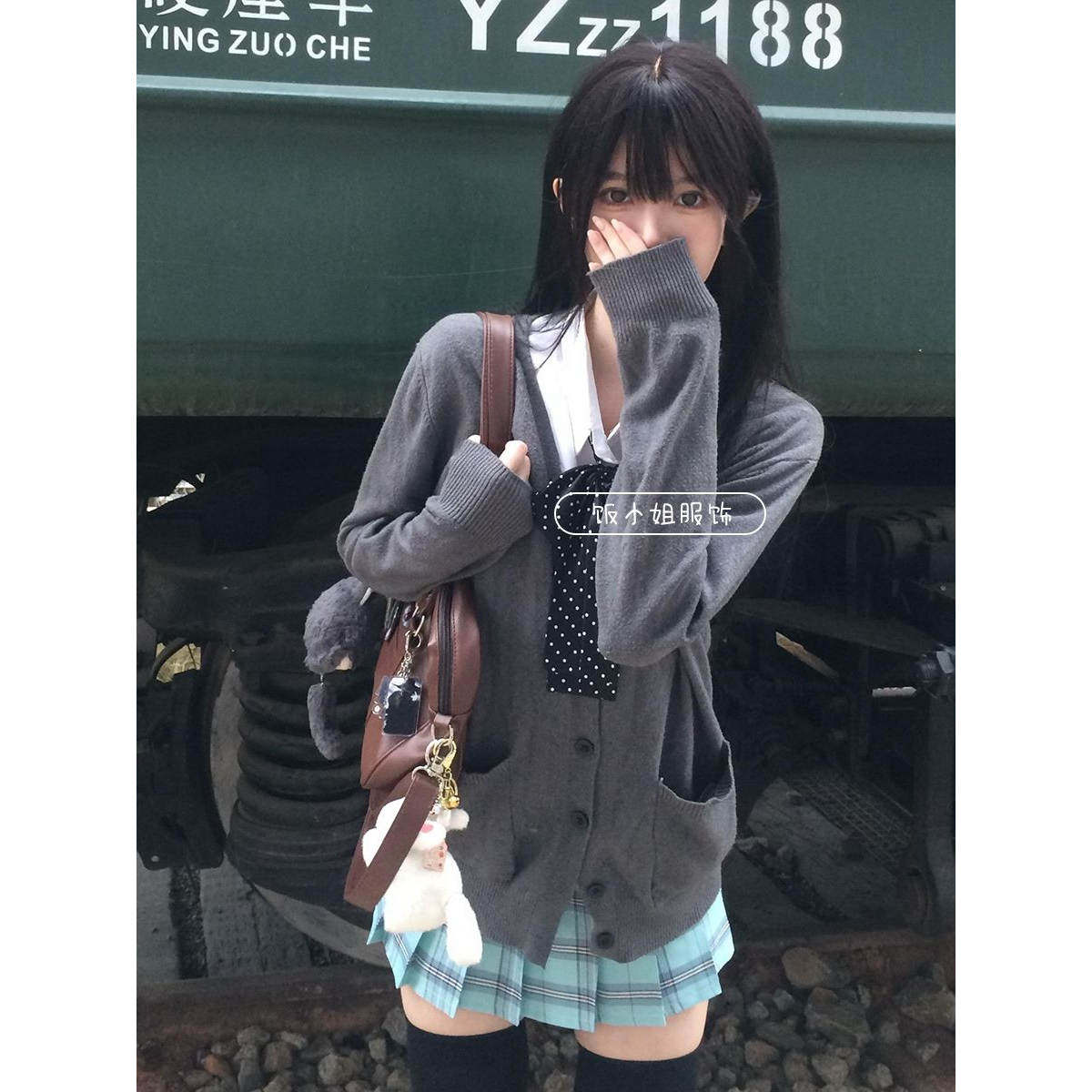 JK制服针织衫长袖开衫格裙套装