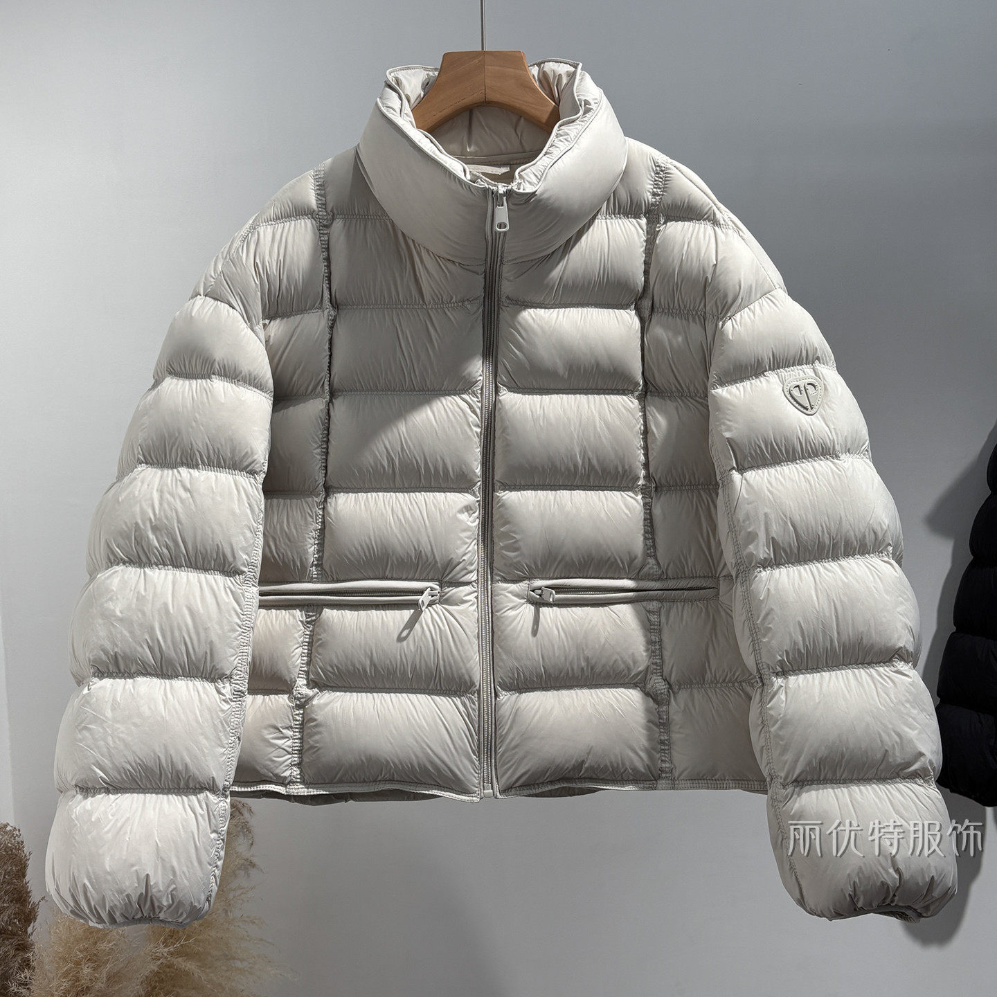 欧货排骨立领短款羽绒服女新款90白鸭绒保暖显瘦蓬松面包服外套爆,女装/女士精品,羽绒服,淘宝优惠券,粉丝福利购,淘宝优惠卷