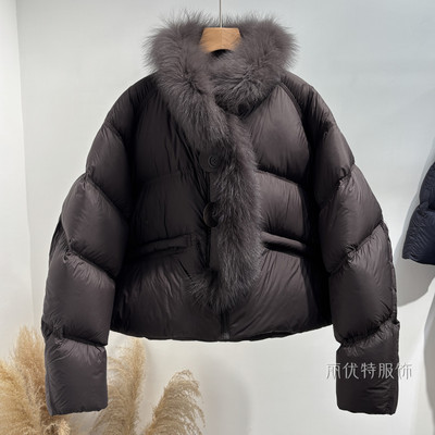 轻奢风大毛领短款羽绒服