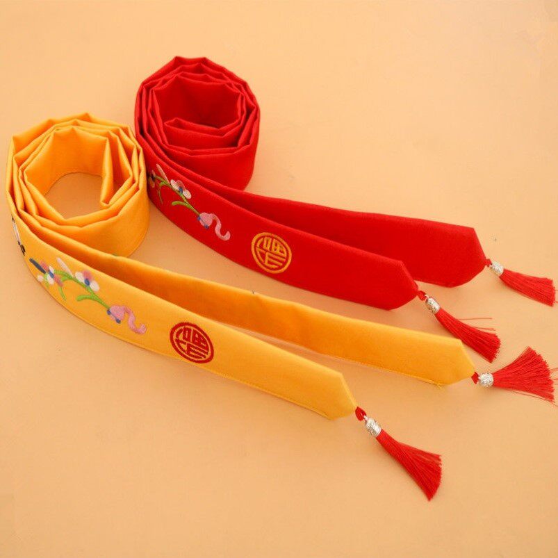 宝宝纯棉红色抱被刺绣绑带新生婴儿包毯固定腰带尿布祈福包巾红绳