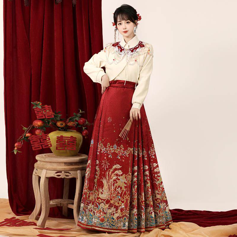 新中式汉服日常通勤夏季上衣红色拜年服订婚敬酒服织金妆花马面裙