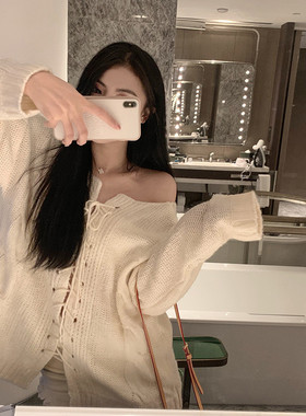 OKMA毛衣女春季宽松圆领绑带露锁骨性感甜美减龄打底针织衫上衣潮