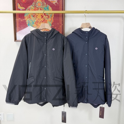 菲玛掂2025冬季新款时尚棉服