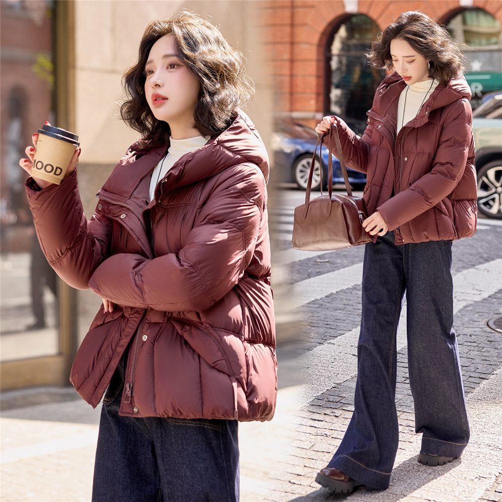 牛油果绿色短款加厚连帽羽绒服女新款小个子绗缝豆腐块白鸭绒外套