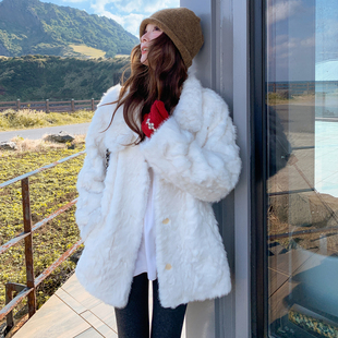 白色短款毛绒绒外套女2025冬季新款仿皮草泰迪大衣宽松保暖上衣