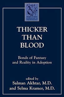 【预售】Thicker Than Blood: Bonds of Fantasy and Reality in