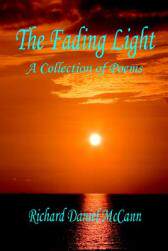 【预售】The Fading Light: A Collection of Poems
