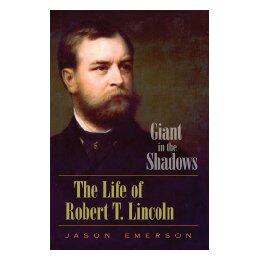 【预售】Giant in the Shadows Giant in the Shadows Giant in