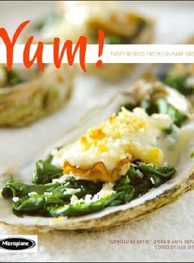 【预售】Yum!: Tasty Recipes from Culinary Greats