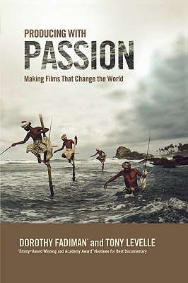 【预售】Producing with Passion: Making Films That Change the