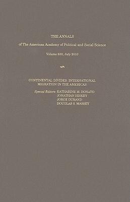 【预售】Continental Divides: International Migration in the