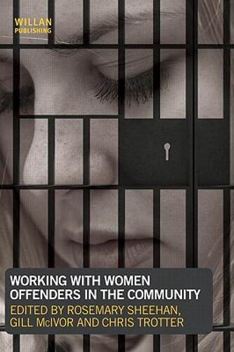 【预售】Working with Women Offenders in the Community