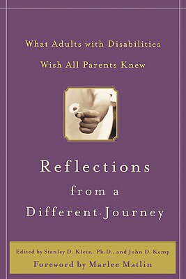 【预售】Reflections from a Different Journey: What Adults