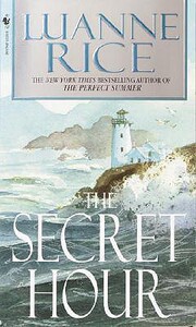 【预售】The Secret Hour