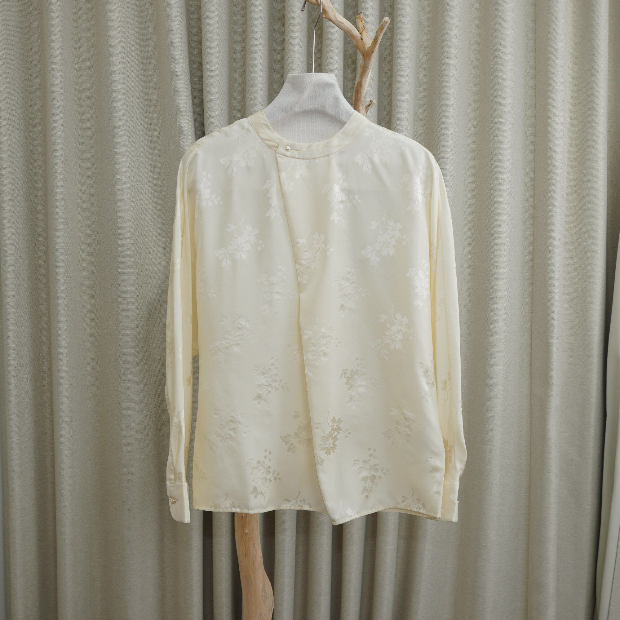 100桑蚕丝！16姆米电力纺真丝~立领斜门襟珍珠扣E家新中提花衬衫