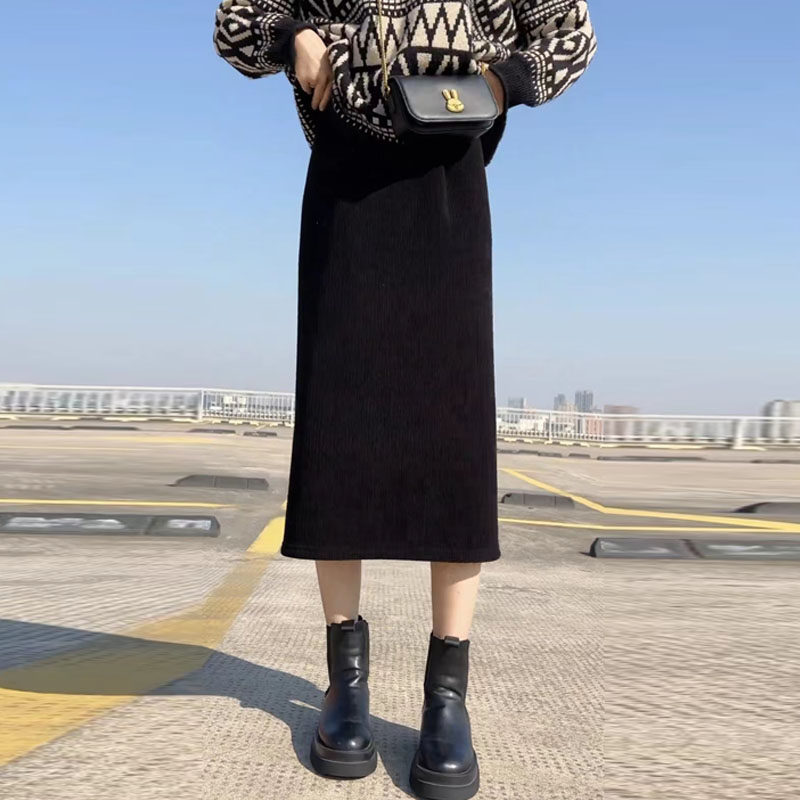 高级感雪尼尔半身裙女2025秋冬新款开叉一步裙中长a字垂感直筒裙