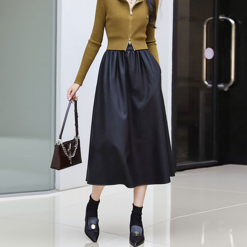 高级感复古pu皮裙女2025秋冬新款大摆伞裙松紧高腰中长A字半身裙