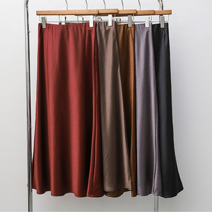 高级感醋酸缎面肌理包臀鱼尾裙女2026春夏新款a字显瘦中长半身裙