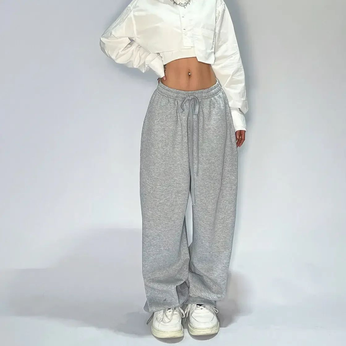 Casual and Comfy Grey Sweatpants for Women with Starchy Wais