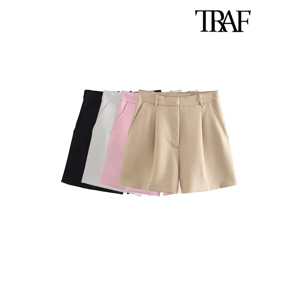 TRAF Women Fashion Side Pockets Front Darts Bermuda Shorts V