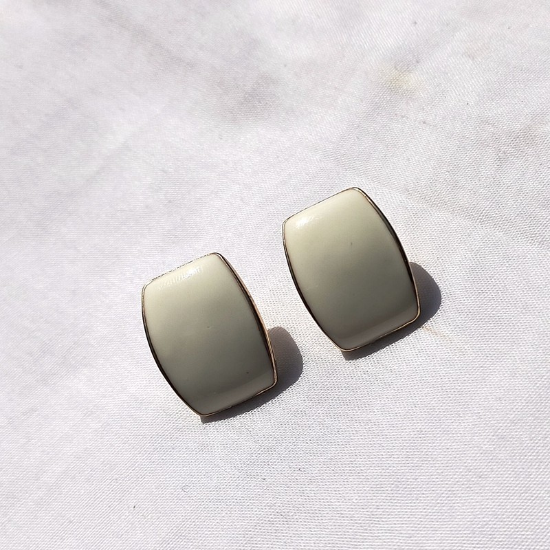 青岛外贸饰品百搭欧美原单质感新款抽象个性滴釉小众精品耳钉,饰品/流行首饰/时尚饰品新,耳钉,淘宝优惠券,粉丝福利购,淘宝优惠卷