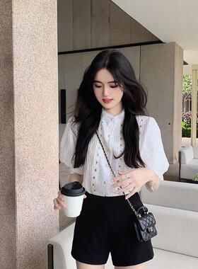 famouswang2025年夏季新款宫廷风镂空富家千金刺绣衬衫上衣小个子