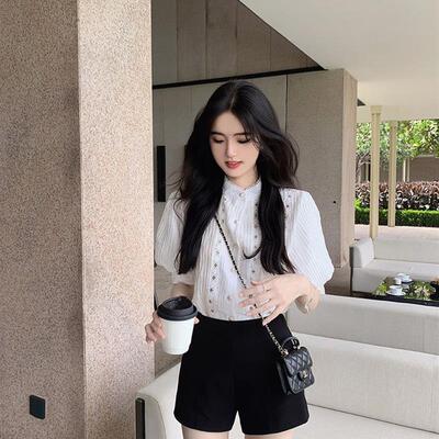 famouswang2025年夏季新款宫廷风镂空富家千金刺绣衬衫上衣小个子