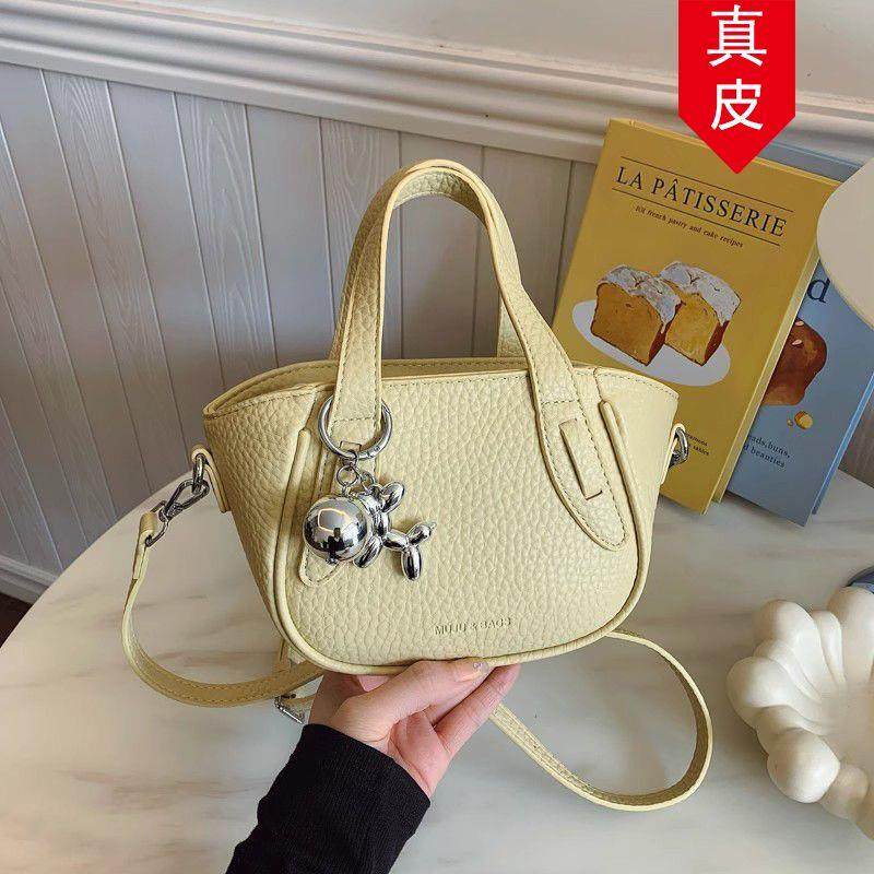 真皮夏季超火小包包女式2025新款法式爆款菜篮子包斜挎百搭洋气包