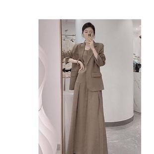 秋冬美拉德穿搭一整套气场强大高端轻奢高级感西装吊带连衣裙套装