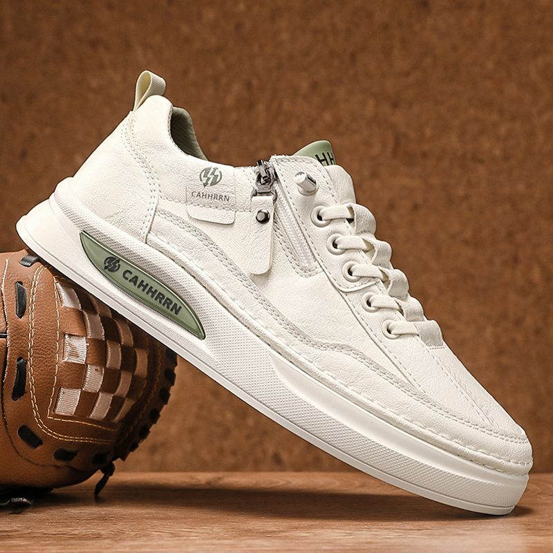 男鞋新款秋季运动休闲小白鞋子男士潮流百搭防滑皮鞋男