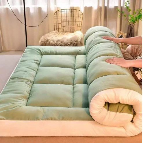 Home use thick mattress dormitory single foldable tatami