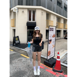 女韩系微胖mm显瘦短裤 你 百搭复古柳钉包臀牛仔短裤 鱼 高街Slay